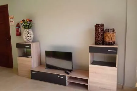 Homestay Alkaeos &