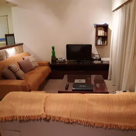 Homestay Alkaeos & Larnaca