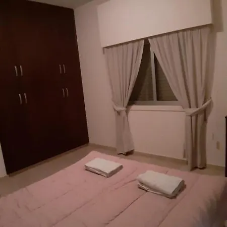 Hotel Alkaeos & Larnaka