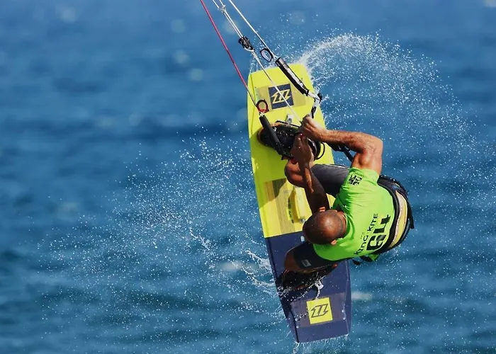 Alkaeos & * Ларнака